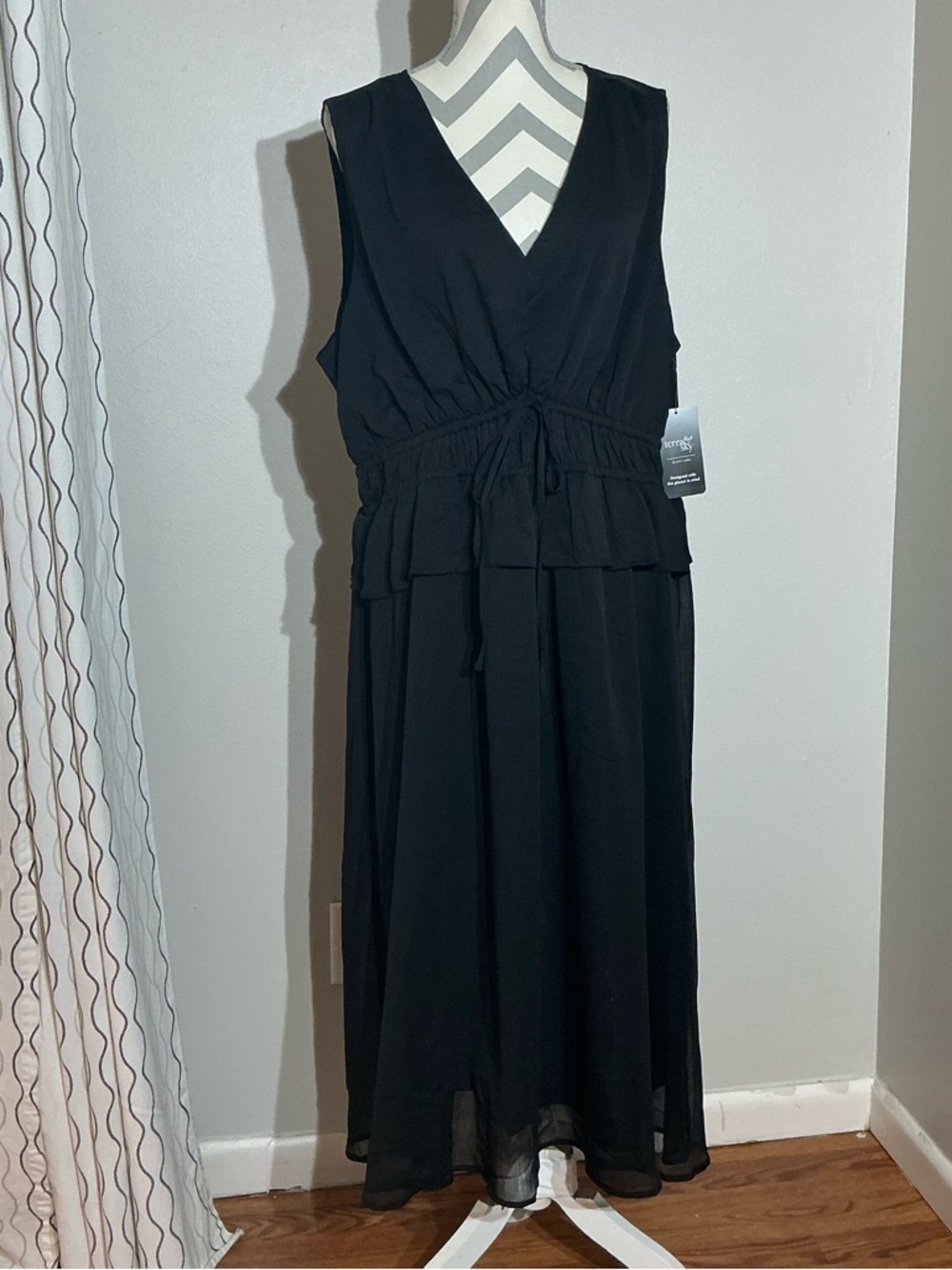 NWT Terra & Sky 3X Black Sleeveless V-Neck Maxi Dress Plus